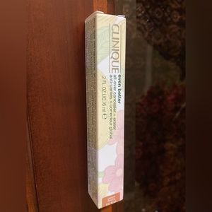 NIB Clinique All over Concealer WN54-Honey Wheat